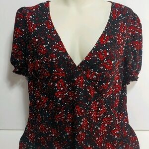 Dynamite Short Sleeve Patterned Red Blouse